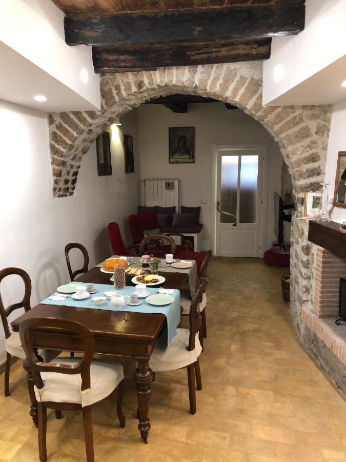 B&B Le Principesse Sermoneta Zewnętrze zdjęcie